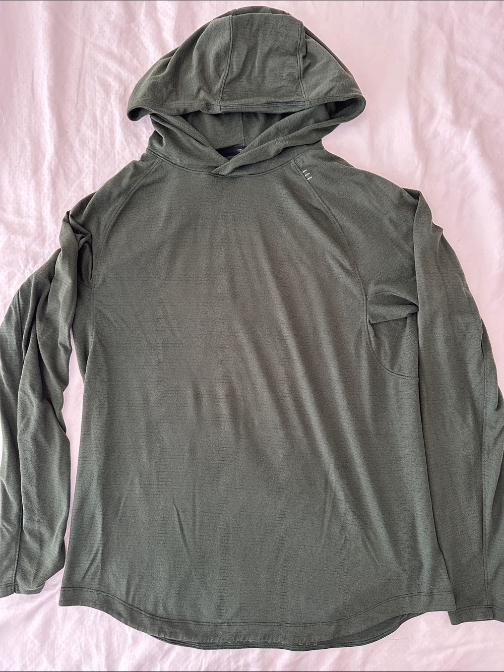 Men's Lululemon longsleeve hoody - Medium